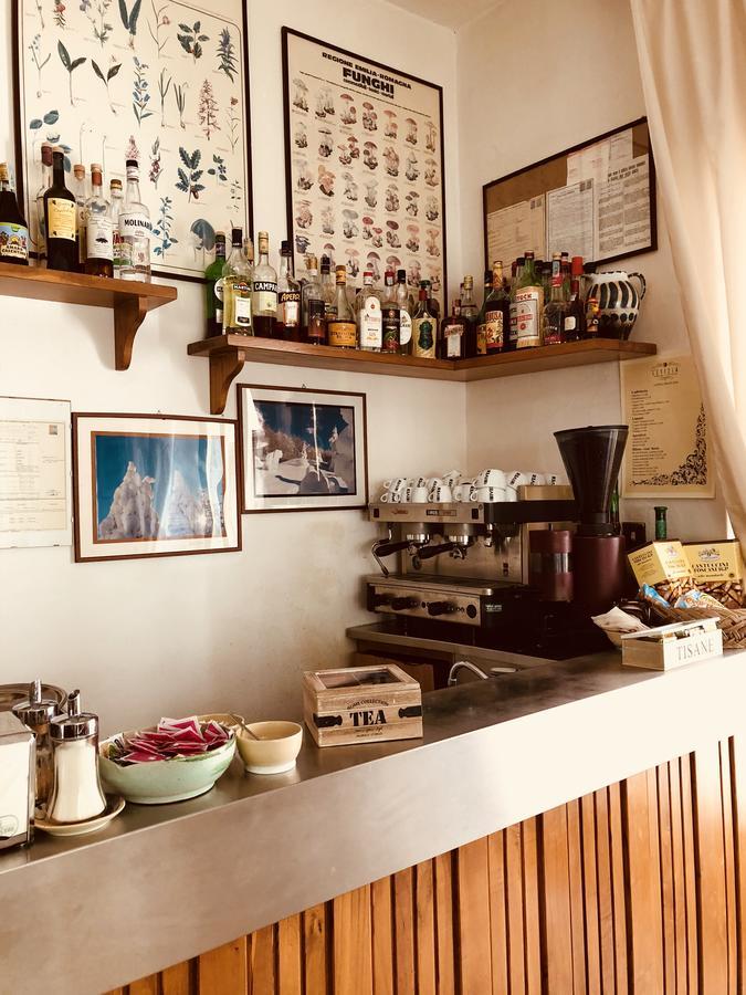 Albergo Ristorante Letizia 丘西-德拉弗娜 外观 照片